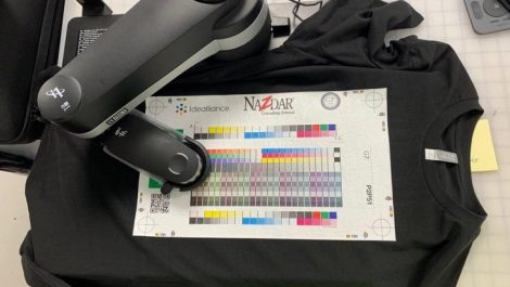 Nazdar qualifies DTG printed shirt for G7 colour control