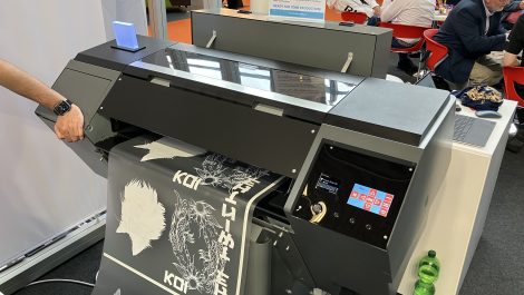 Ricoh shows new DtG and DtF printers at Fespa