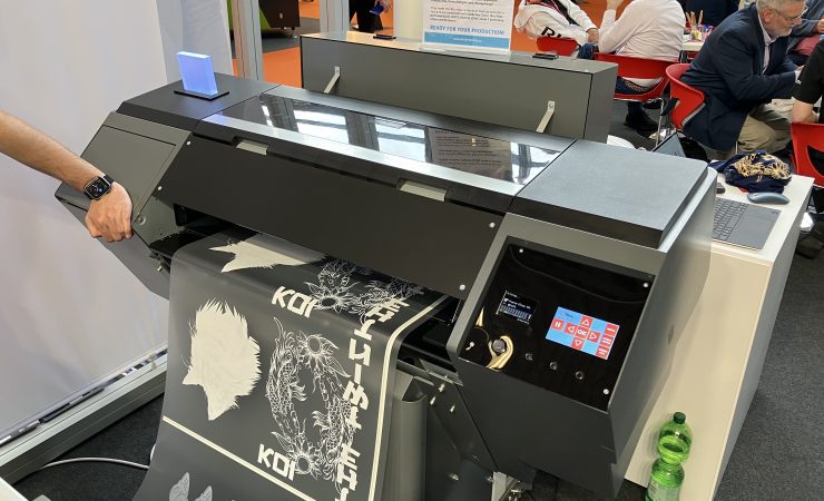 Ricoh shows new DtG and DtF printers at Fespa